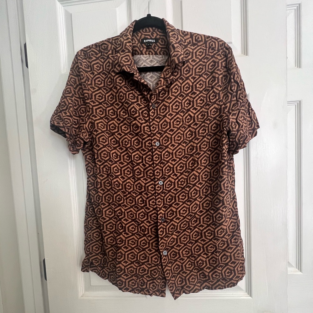 Express short sleeve shirt